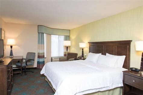 Kokomo (IN) Hotels .